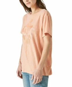 Cheap ❤️ Lucky Brand Dusty Coral Weathered 'Love' Floral Boyfriend Tee - ???? Women ???? -Lucky Brand Shop zu103602939 alt 2 tm1645713466