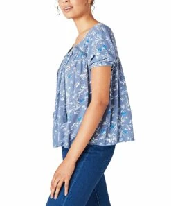Deals ✔️ Lucky Brand Blue & White Floral Lace-Up Puff-Sleeve Peasant Top - ???? Women ???? -Lucky Brand Shop zu103602986 alt 2 tm1645713466