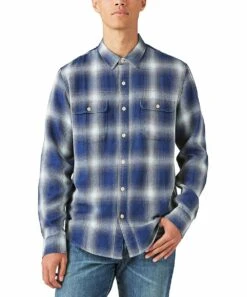 Flash Sale ???? Lucky Brand Blue & White Plaid Button-Up - Men ????
