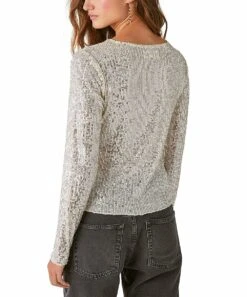 Buy ???? Lucky Brand Gray Sequin Long-Sleeve Top - ???? Women ✨ 7 Buy ???? Lucky Brand Gray Sequin Long-Sleeve Top - ???? Women ✨ -Lucky Brand Shop zu109522966 alt 2 tm1665775480
